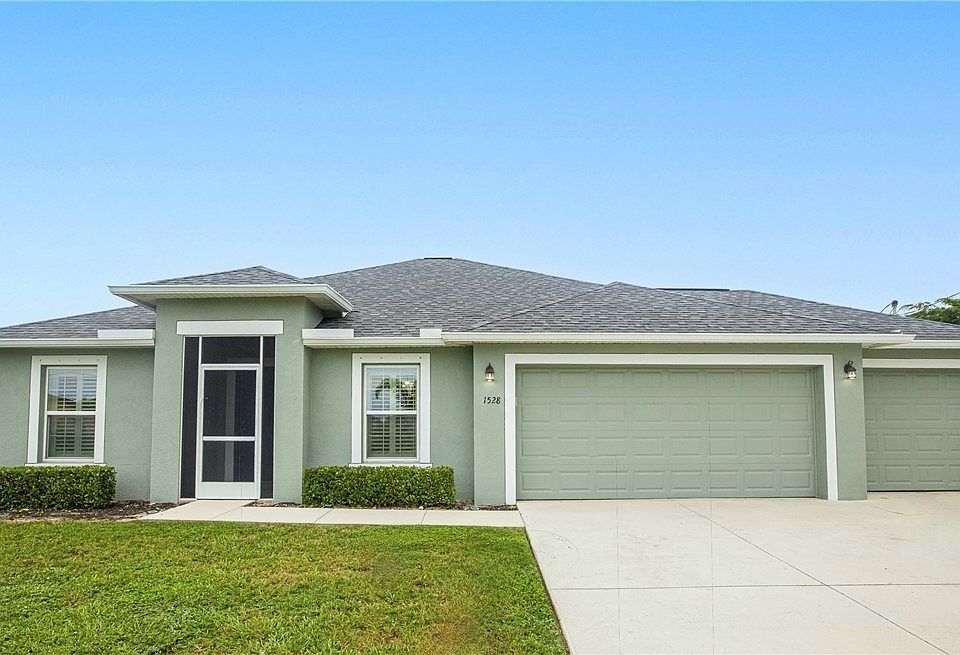 1st image of 1528 NW 29th Pl