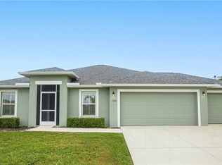 1528 NW 29th Pl, Cape Coral, FL 33993