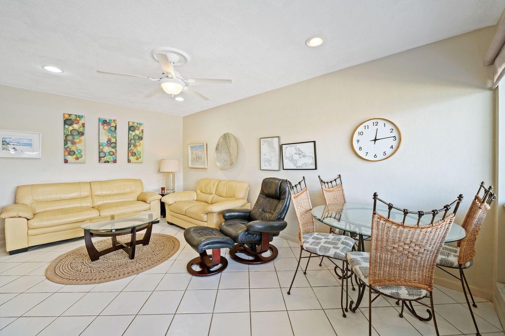 701 S RIVERSIDE Drive #107, photo 6
