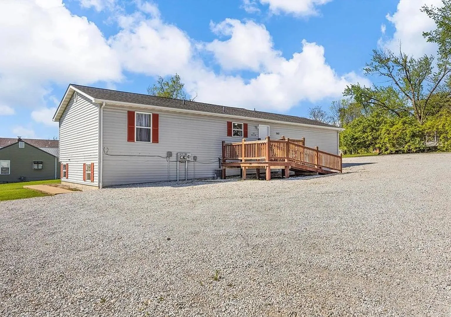 3 Bedroom Apartment For Rent in Troy, MO — Photo 3
