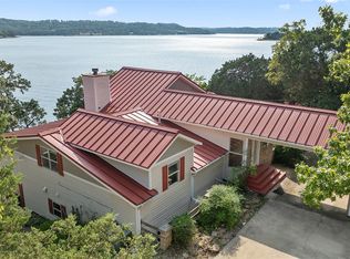 8743 Stuckey Ln, Rogers, AR 72756
