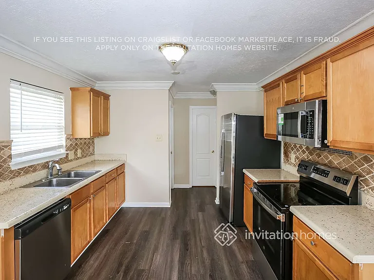 1915 Almond Hills Dr — Photo 7
