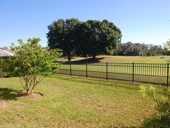 4th image of 30517 Island Club Dr