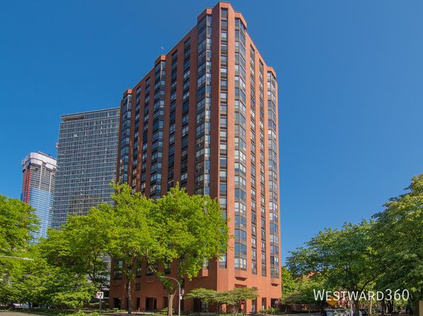 901 S Plymouth Ct APT 1701