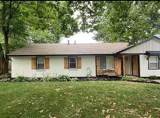 8244 Woodbine Dr, Indianapolis, IN 46217