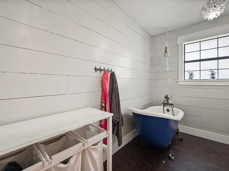 5184 Teague Rd — Photo 10
