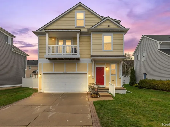 30611 Cassie Ln, Chesterfield, MI 48051