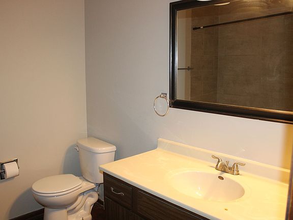 5th image of 700 Fremont St APT 5