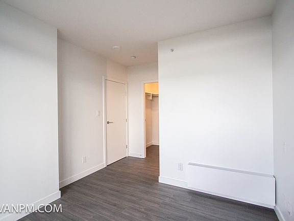 4th image of 13655 Fraser Hwy #2509