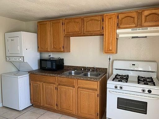 5th image of 1642 Andry St #C