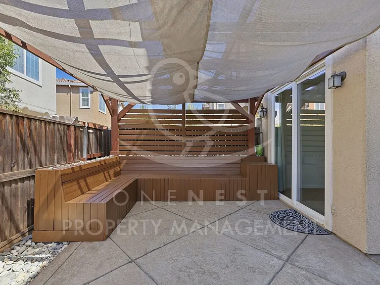 1070 Sierra View Cir #3 — Photo 25