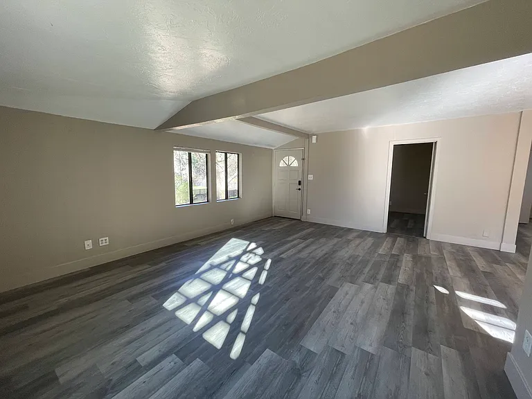 15660 Pozzan Rd #1 — Photo 8