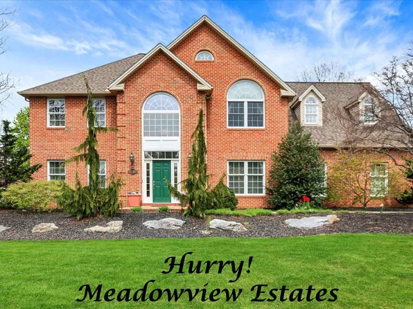 1785 Summerfield Dr, Mechanicsburg, PA 17055