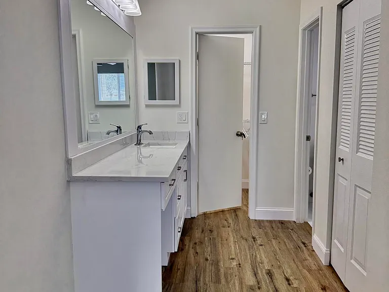 1340 NW 18th Ave #202 — Photo 19