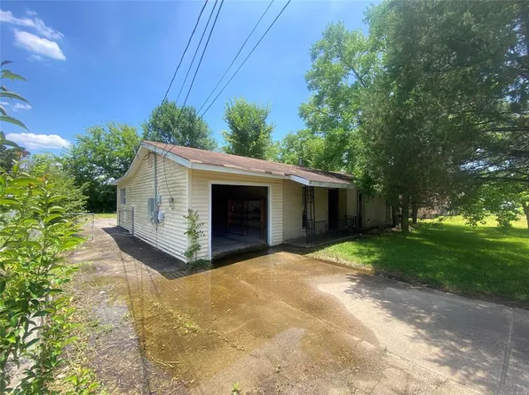 3215 Hackberry Ln, Montgomery, AL 36116