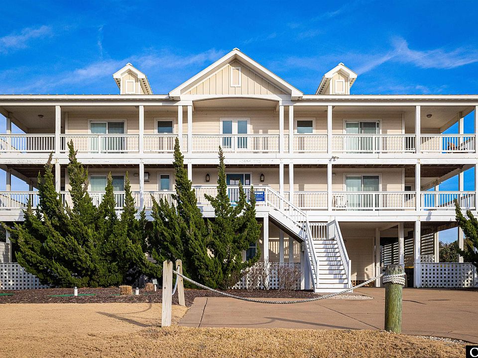 1st image of 991 Lighthouse Dr #5