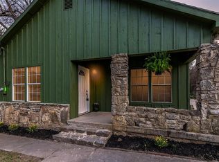 809 W Bridge St, Weatherford, TX 76086