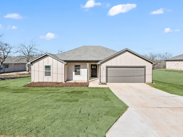 111 Jim Walters Dr, Bridgeport, TX 76426