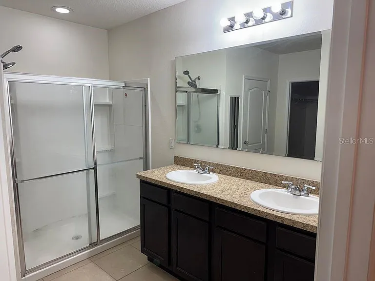 119 Bella Dr — Photo 13
