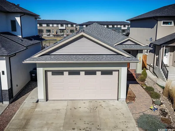 132 Forsey AVENUE, Saskatoon, SK S7W 0Z6