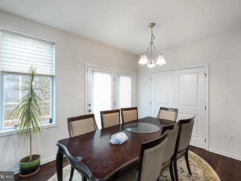 23377 Lewis Hunt Sq — Photo 19