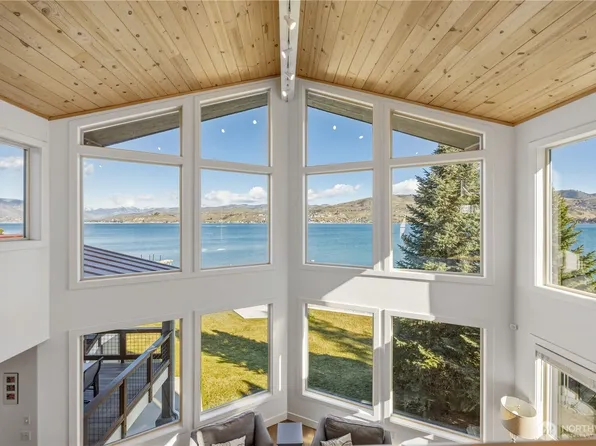 21 Grace Lane, Chelan, WA 98816