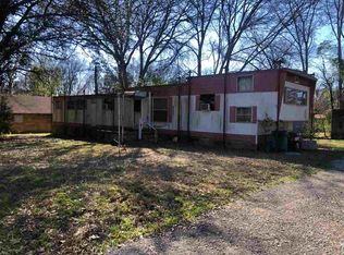 1107 N Rodeo St, Gladewater, TX 75647