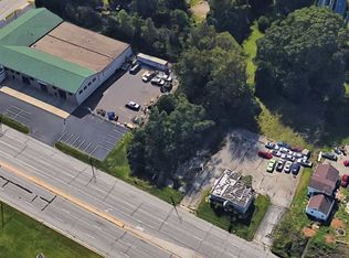 1818 S Coliseum Blvd, Fort Wayne, IN 46803