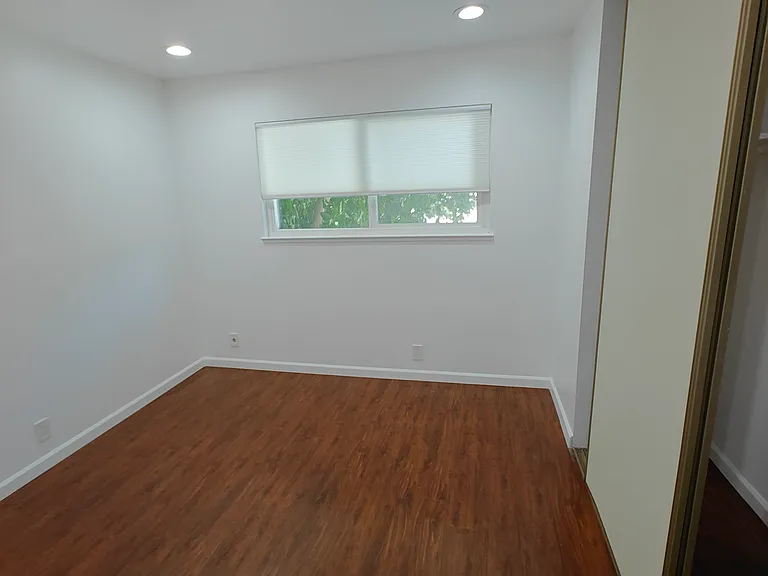 238 W California Ave #B — Photo 16