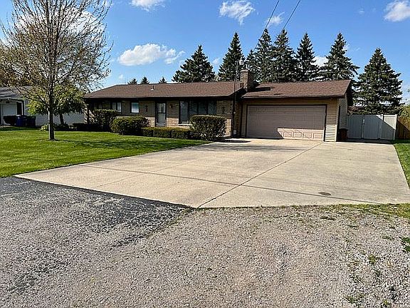 4th image of 6300 Thistle Dr