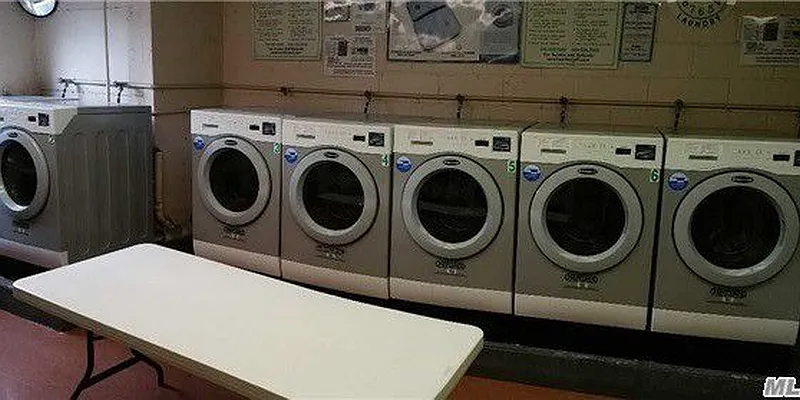 Sold by Prime Realty | media 27