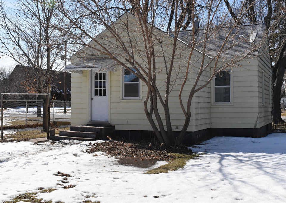 1st image of 316 28th Ave N