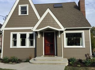 7728 18th Ave NE, Seattle, WA 98115