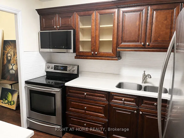 1359 White Oaks Blvd #1103 — Photo 6