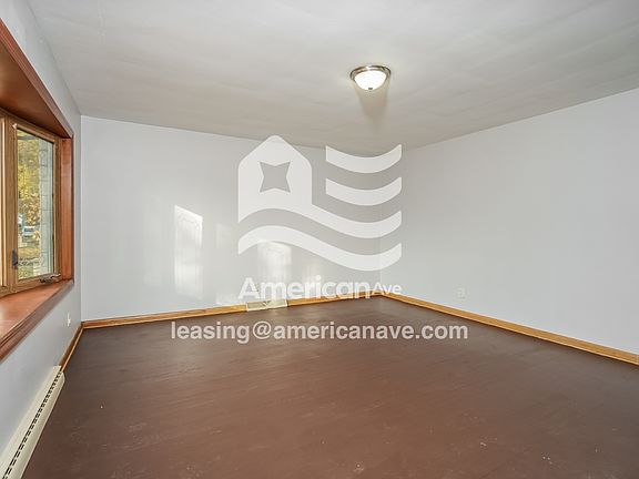 4-Living Room