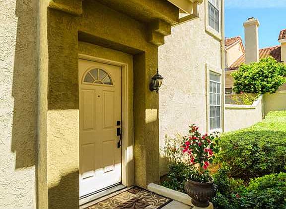 2nd image of 10950 Creekbridge Pl