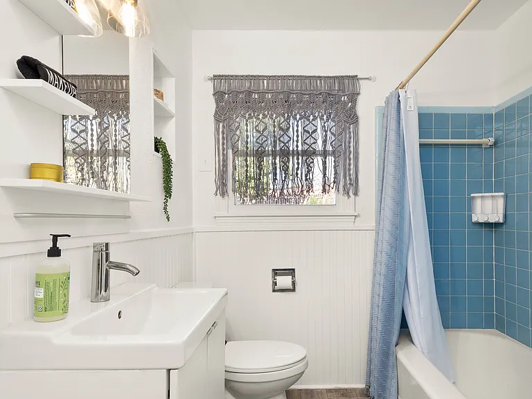 3312 Bengston St — Photo 11