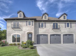 2823 W Summit, Joplin, MO 64804