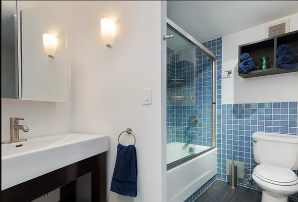 Rented by The Bamberger Group | media 17