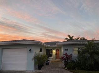 215 Bath Club Blvd N, North Redington Beach, FL 33708