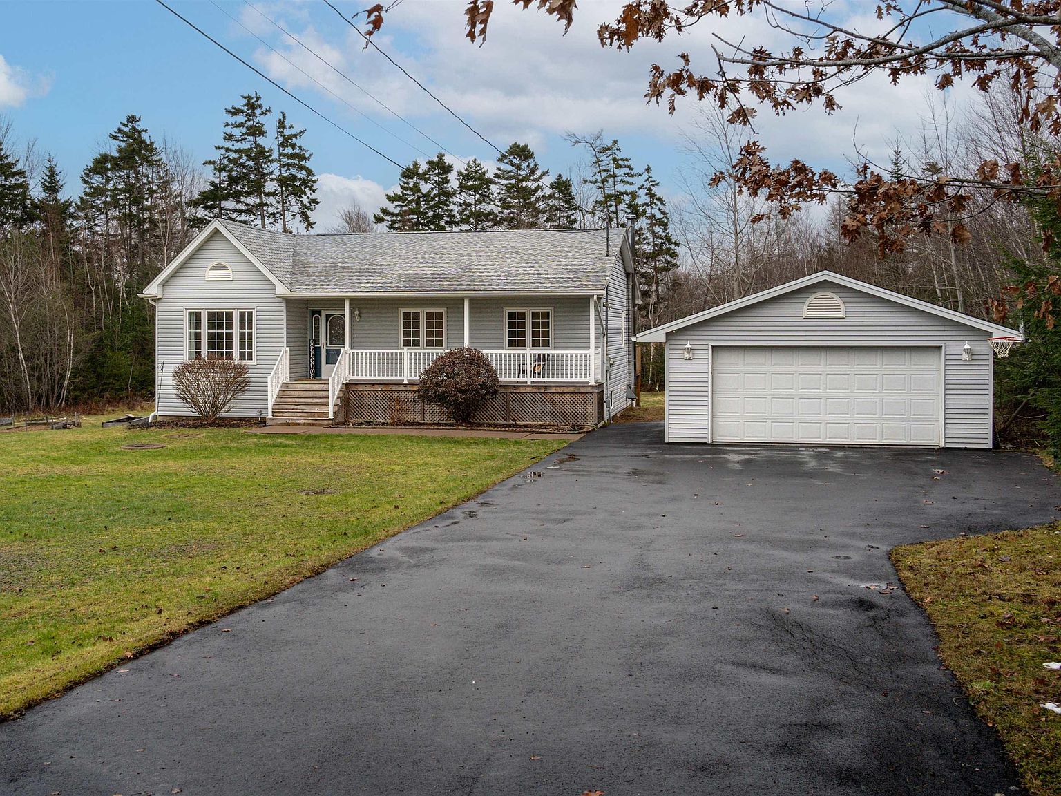39 Carriage Rd, Windsor Junction, NS B2T 1G3 MLS 202325456 Zillow