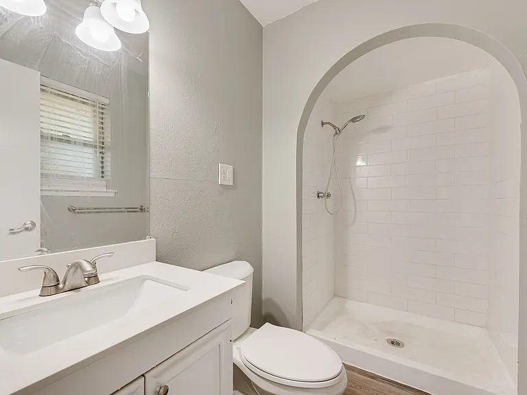 5010 Wildbriar Dr — Photo 14