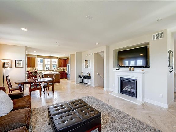 5th image of 23 Dill Ln