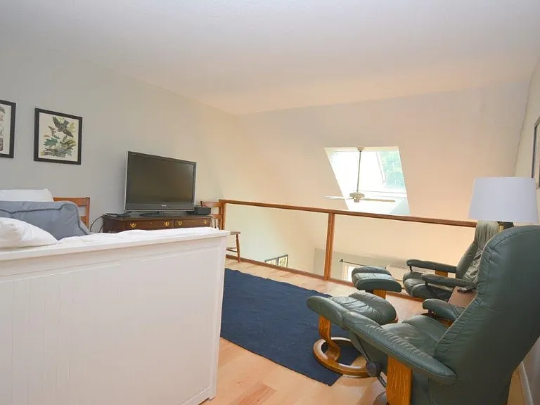 3 Lakeview Pl — Photo 8
