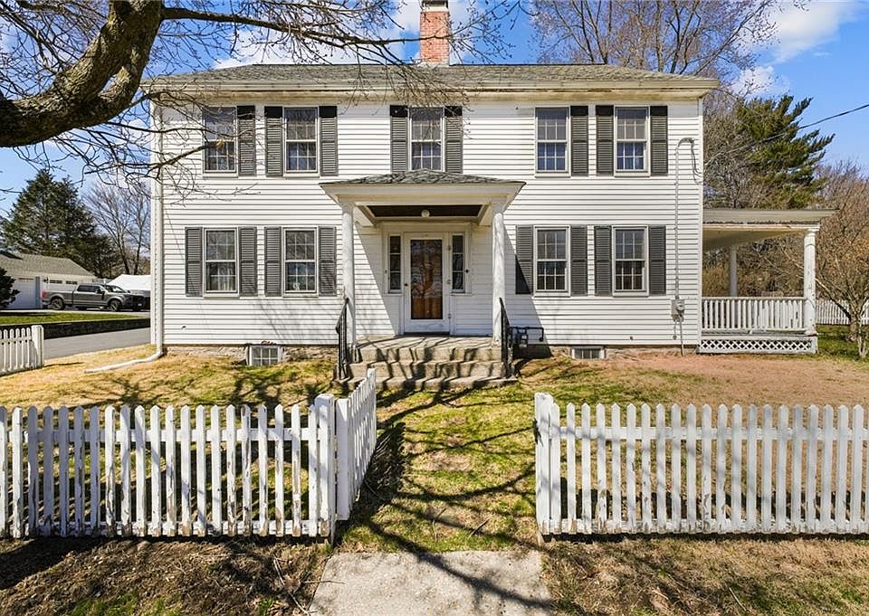 8 Greene St, North Smithfield, RI 02896 Zillow
