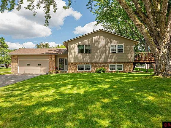 2nd image of 108 Peggy Ln