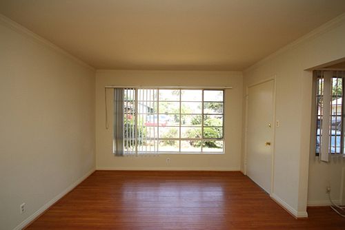 5th image of 5309 Walnut Grove Ave