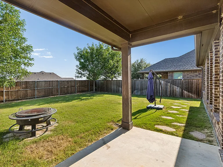 1545 Tanglewood Trl — Photo 24