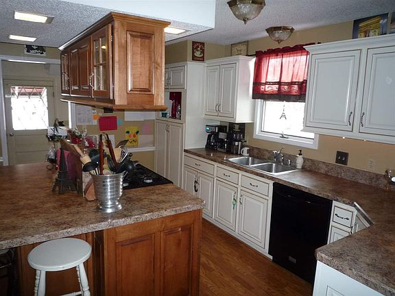 4th image of 1219 N 11th St