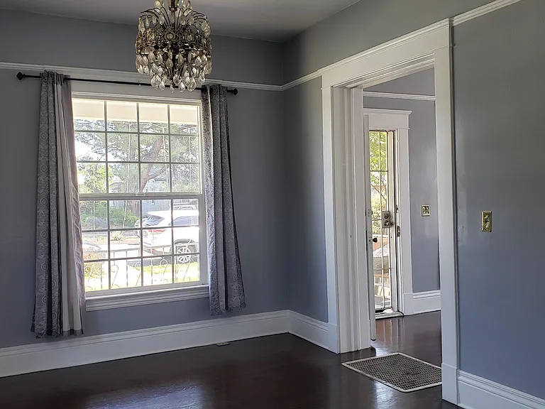 653 Washington Ave — Photo 9